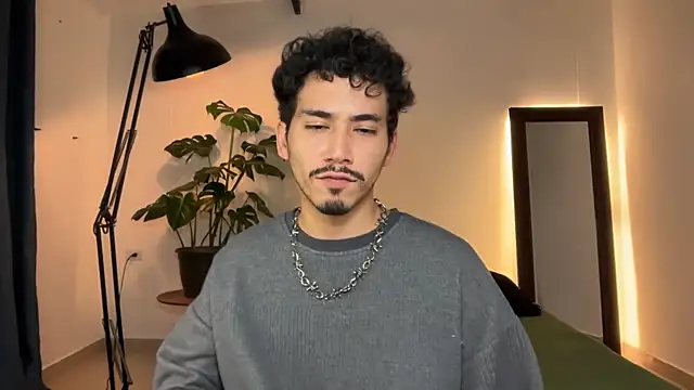 Noah_and_Steven Chat XXX live
