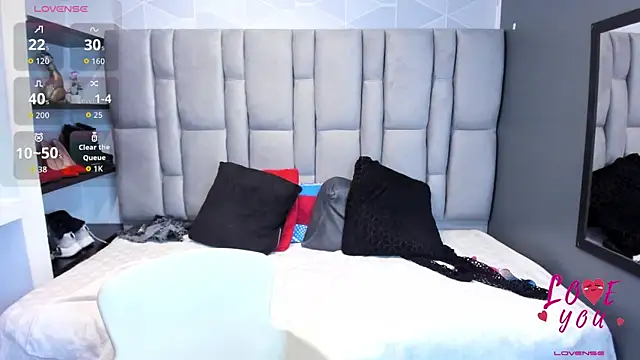 Abril_Fox__ élő XXX-chatje