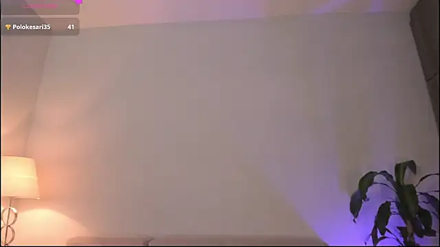 Онлайн чат XXX Holly_velvett