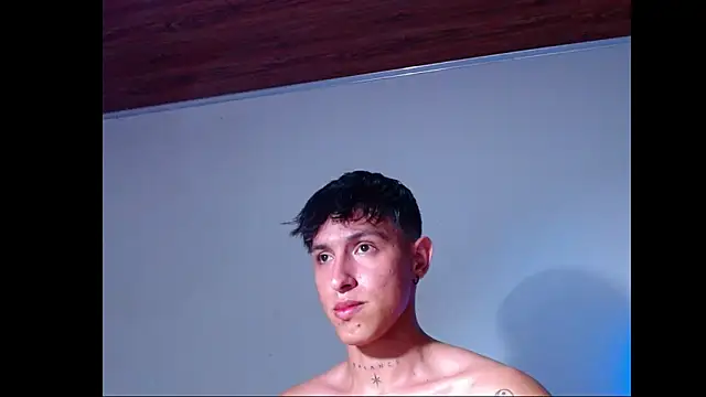XXX chat uživo modela rowanbig