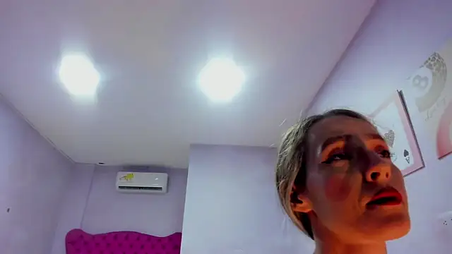 Hada_Magica's Live XXX Chat