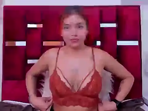KayleeMei élő XXX-chatje