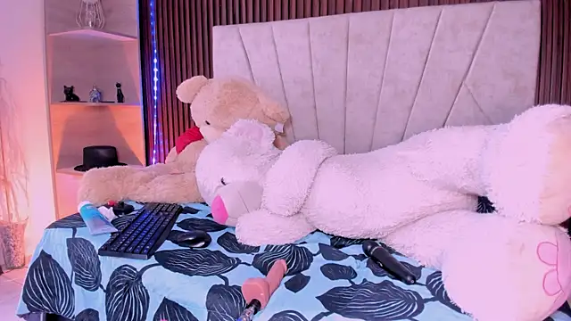 XXX chat uživo modela Catalleya_flower