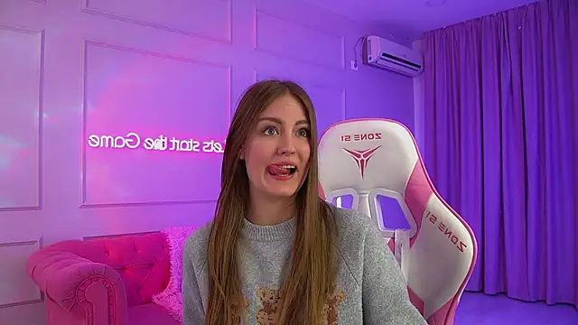 SofiaSarvains Chat XXX in diretta