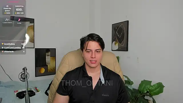 Thom_Ohtani 라이브 XXX 채팅
