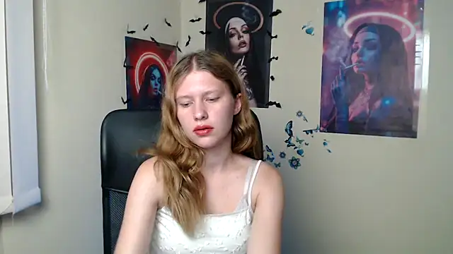 StellaCRL Adlı Modelin Canlı XXX Sohbeti