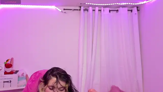 Sachi_Meow élő XXX-chatje