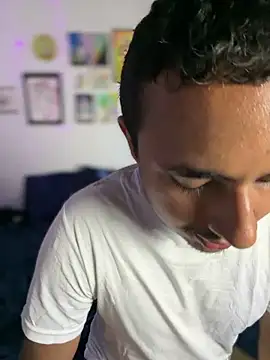 Simone_Miller – Naživo XXX chat