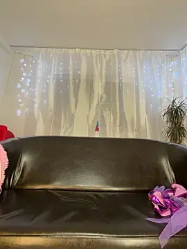 Chatroom XXX en direct de Alimela