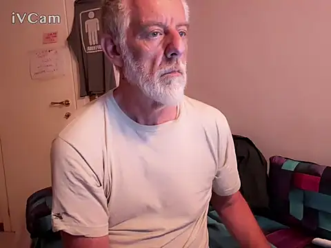 Živý XXX chat PierPesaroX
