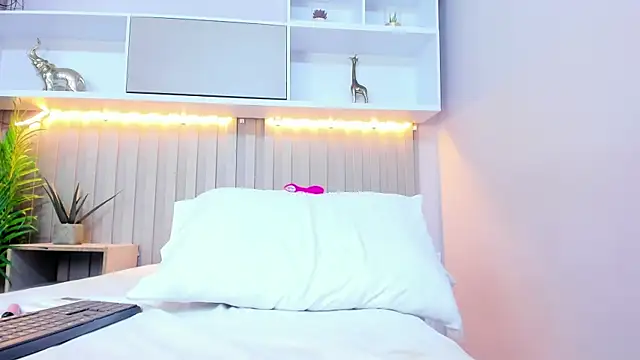 isabel_sofiaa 即時 XXX 聊天
