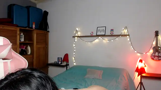 venus_666 Adlı Modelin Canlı XXX Sohbeti