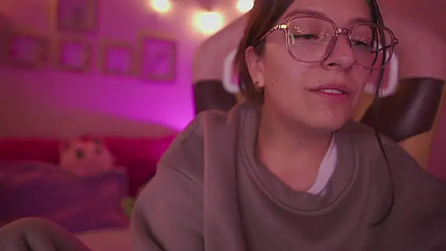 milly_kenner 라이브 XXX 채팅