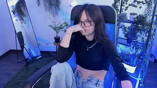 Elainebeness' Live XXX Chat