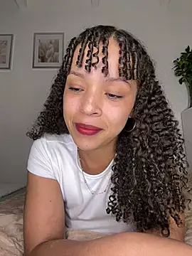 Yasmin777_ 라이브 XXX 채팅