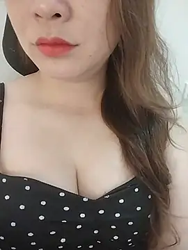 Chat XXX en directo de Cogai-nhutnhat