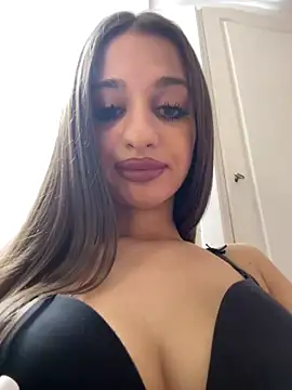 XXX chat uživo modela Anyssia