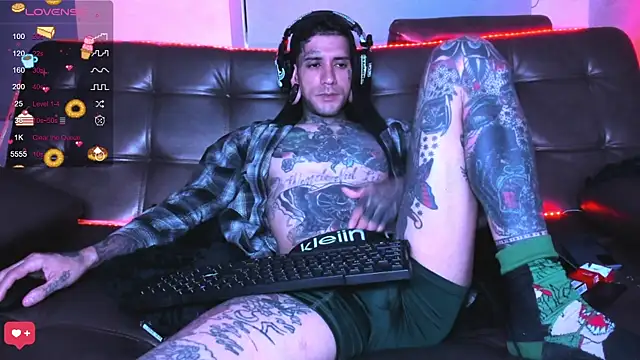 jhonny__ackerman Chat XXX in diretta