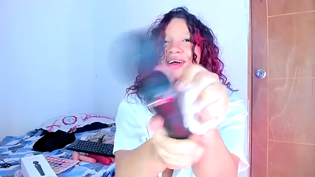 Emily_Coper18 live XXX chat