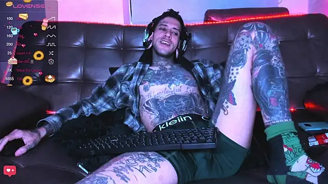 Czat XXX na żywo – jhonny__ackerman