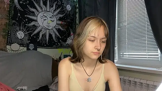 Chat +18 de YourFavoriteAltgirl ao vivo