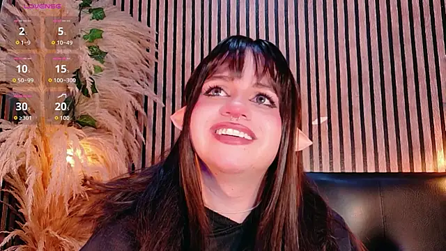 Hiddenhotcake live XXX chat