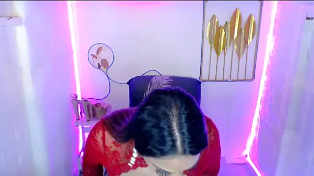 Chat XXX en directo de YourNaughtyTS_Selfsucker