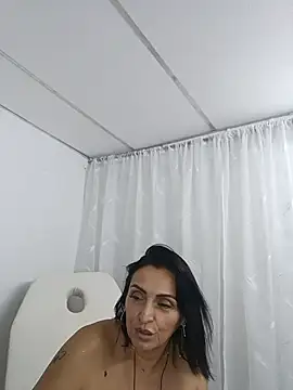 zullyxhot Adlı Modelin Canlı XXX Sohbeti