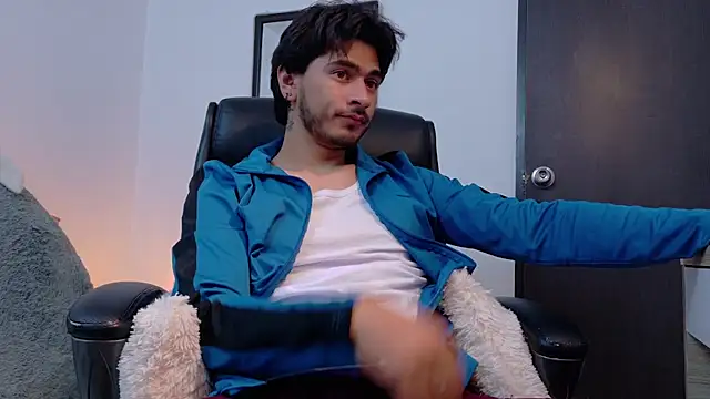 Elian_savoy Adlı Modelin Canlı XXX Sohbeti
