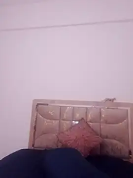 عرض كام Miaa_flame