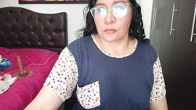 Grace_mature_milfのライブXXXチャット