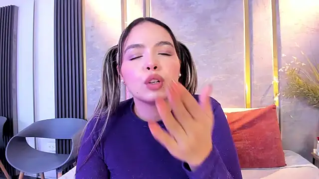 AlanaPrince_'s Live XXX Chat