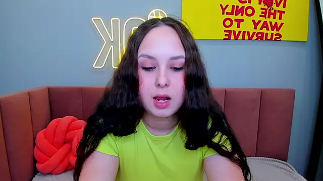 BeatriceReeves' Live XXX Chat