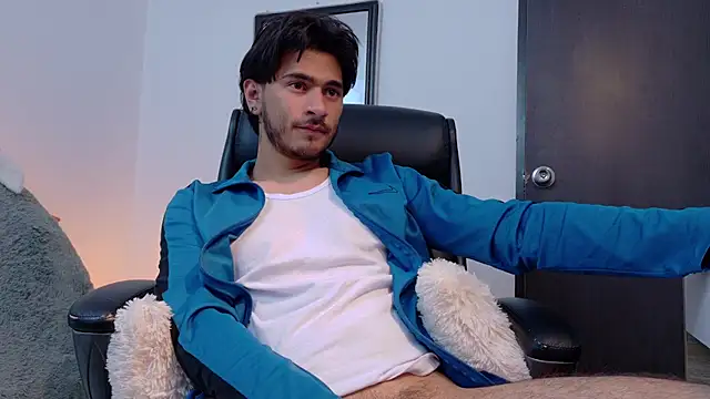 Elian_savoy's Live XXX Chat