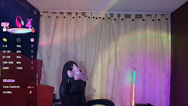 Chat +18 de venus-foxy ao vivo