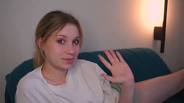 Sairallyn Chat XXX live