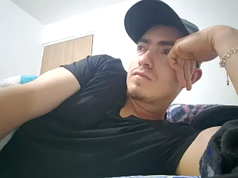 Chatroom XXX en direct de TouchDaddy4