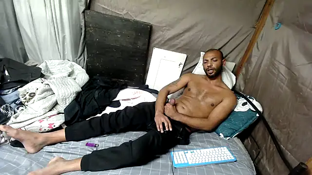 XXX chat uživo modela Camodick