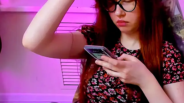 Chat XXX ao vivo de CarolGiggly