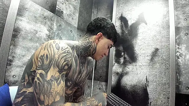 Gury_tattoo's Live XXX Chat