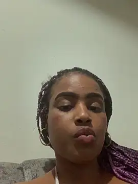 ayla-0 Live XXX-Chat