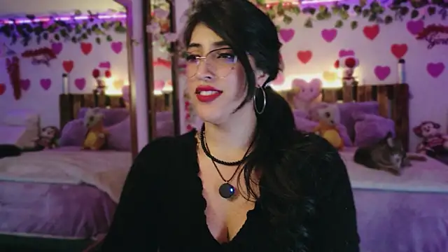 Chatroom XXX en direct de AzaharJaan