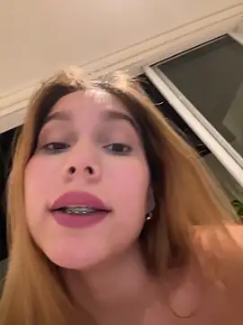 Nikii__ 라이브 XXX 채팅