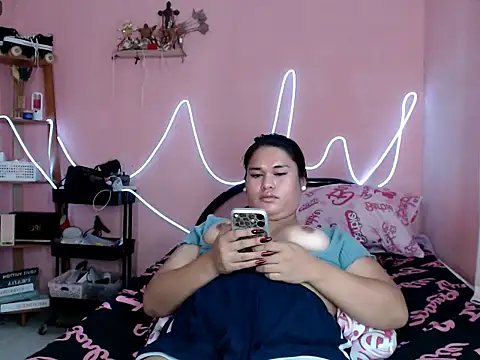 Živý XXX chat Miss_RebeccaLove