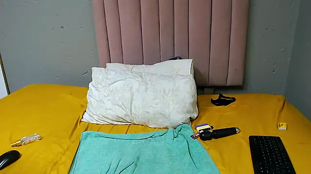 CocoBlazerx76's Live XXX Chat