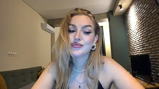 fifteenpoem Live XXX-Chat