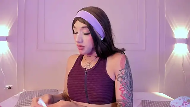Chat +18 de tammy_bensom1 ao vivo