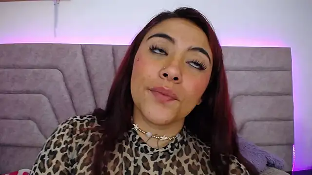 Chat XXX en directo de Jessica_Kraftt