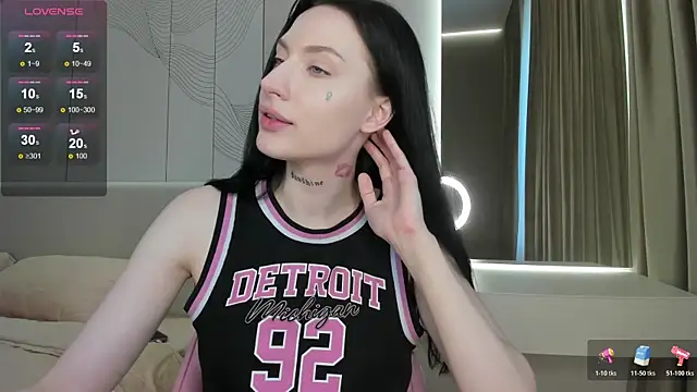 JenniferQueen11 élő XXX-chatje