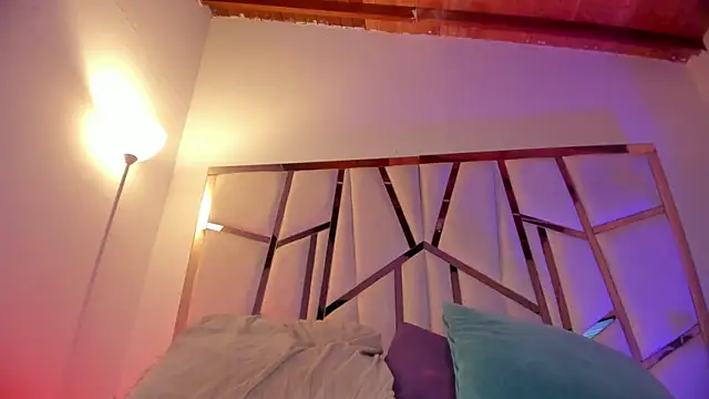 hot_booty_ Adlı Modelin Canlı XXX Sohbeti